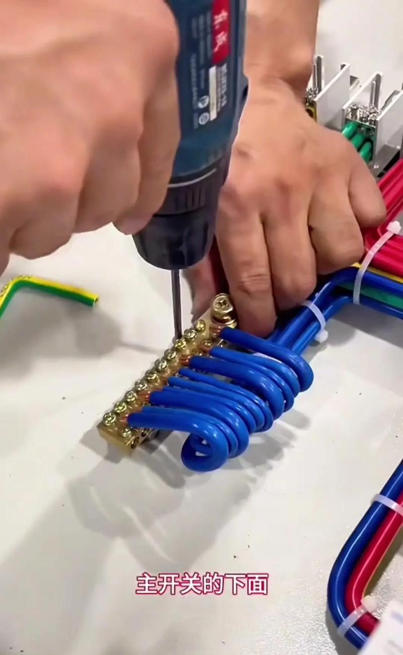配電箱端子接線小技巧 從新手到熟練的實(shí)用指南